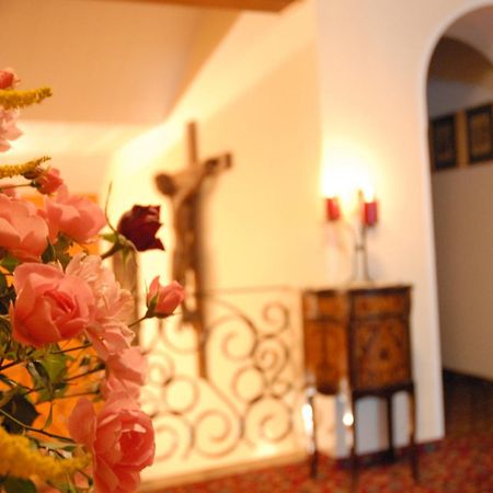Hotel B&B Gasthof Zur Linde リオ・ディ・プステリーア エクステリア 写真
