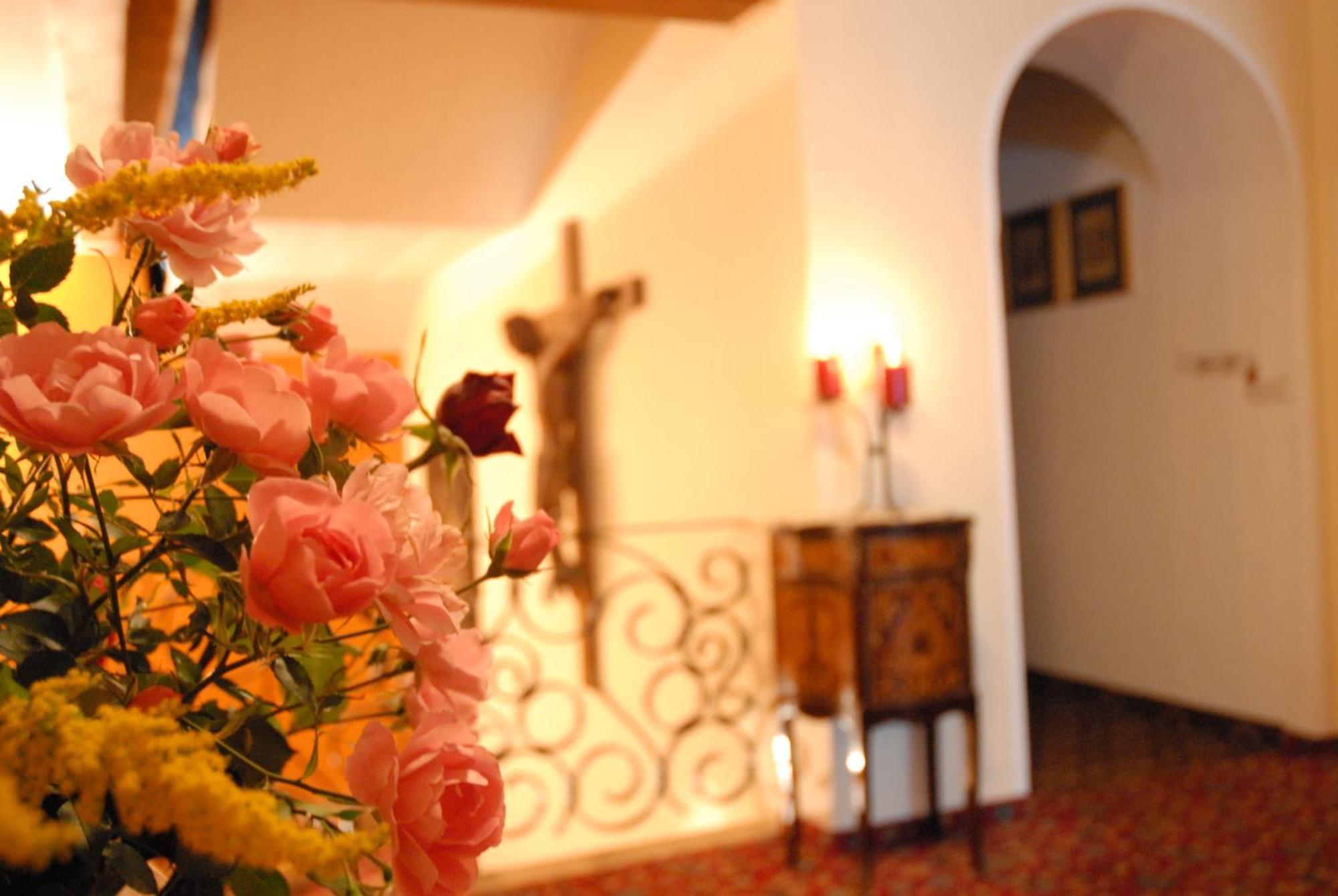 Hotel B&B Gasthof Zur Linde リオ・ディ・プステリーア エクステリア 写真